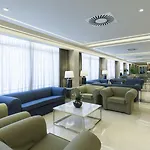 Hotel apartamentowy Pyr 3*