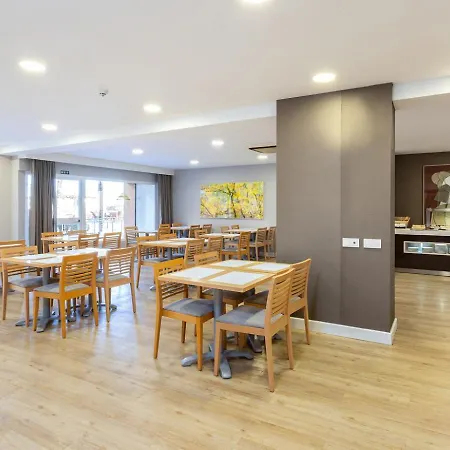 普里丰希罗拉公寓酒店 公寓式酒店 3*