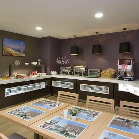 普里丰希罗拉公寓酒店 公寓式酒店 丰希罗拉