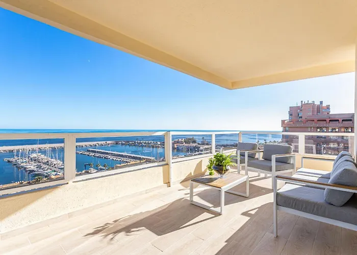 普里丰希罗拉公寓酒店