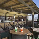 Aparthotel Pyr