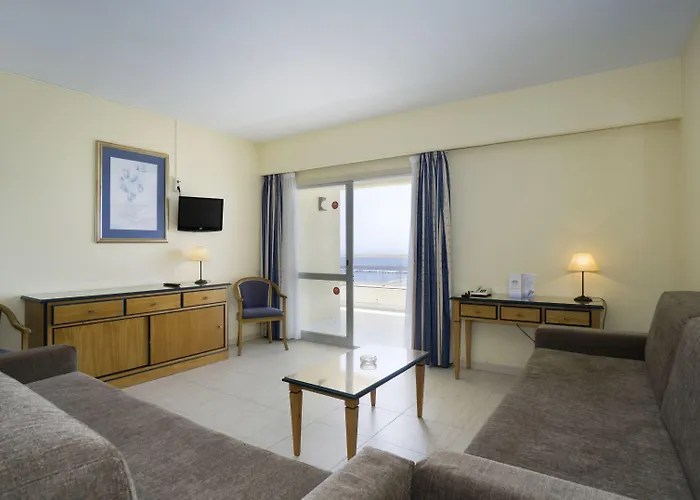 Pyr פואנגירולה